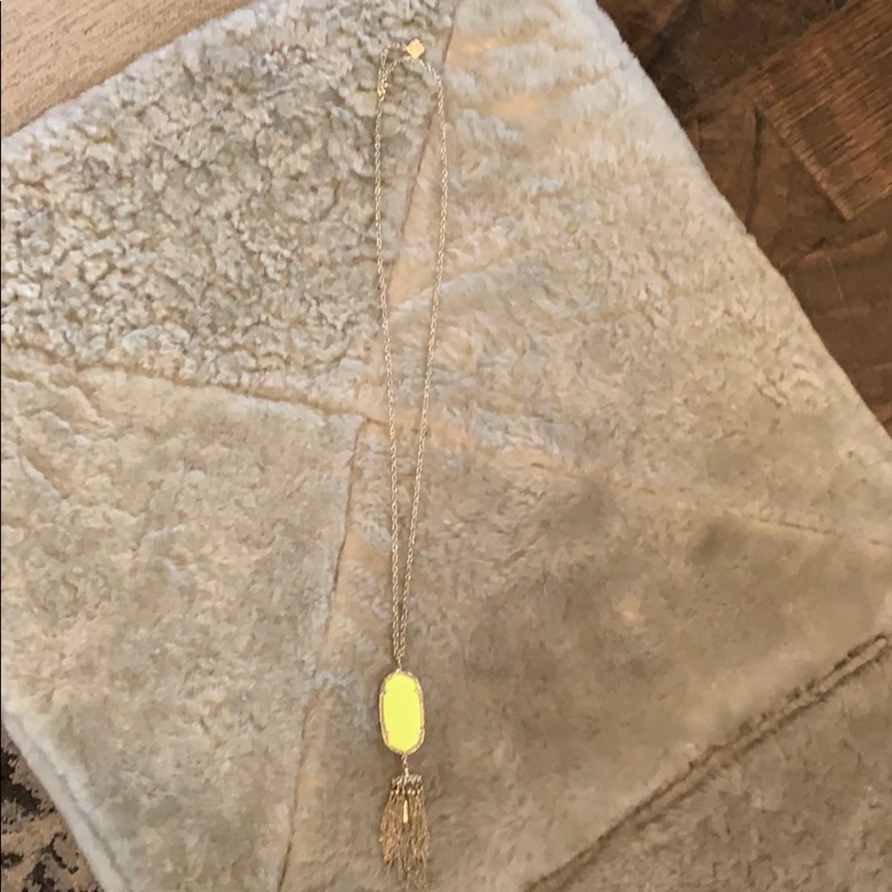 Kendra Scott Necklace